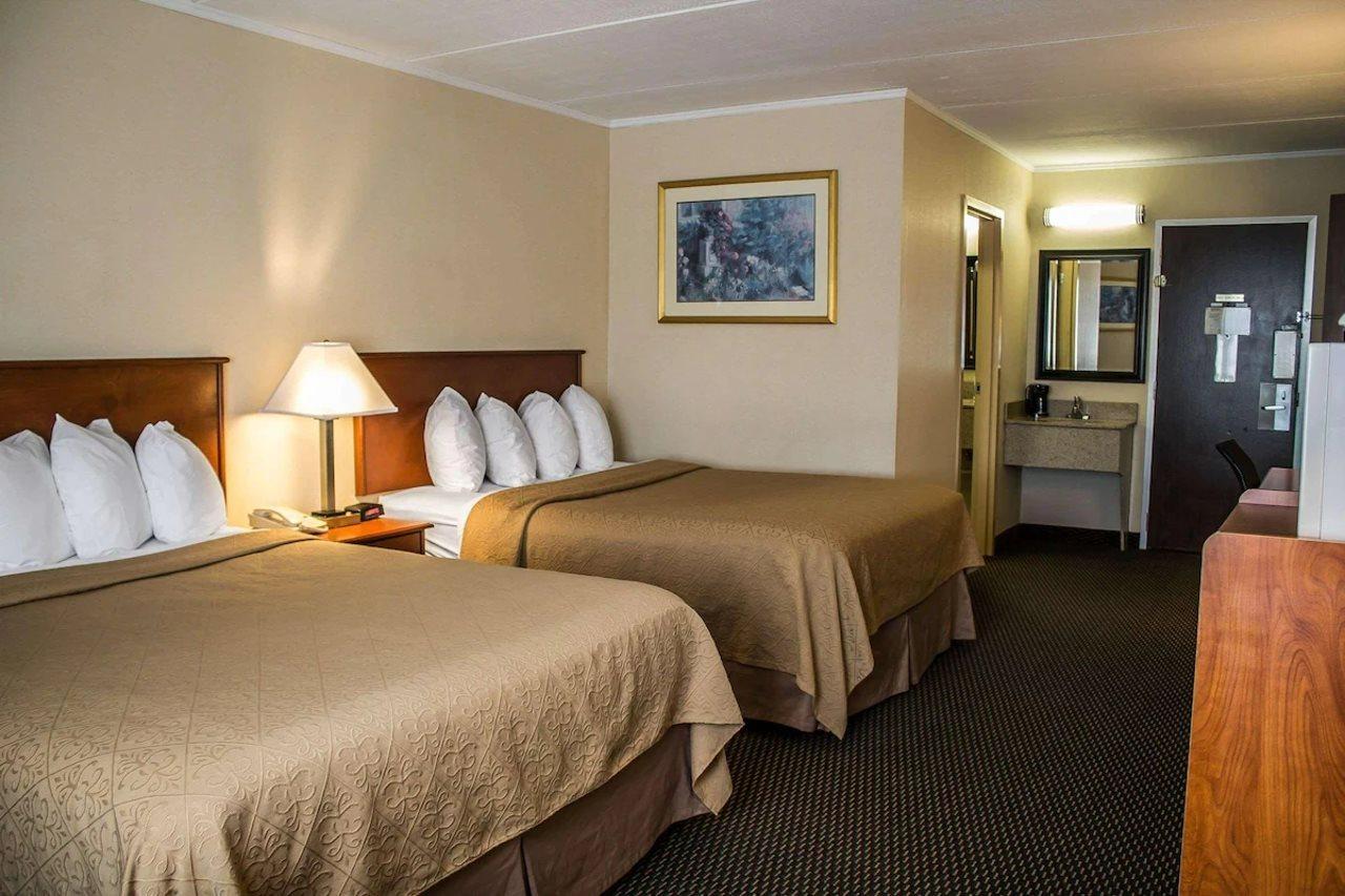 Baymont By Wyndham Youngstown Eksteriør billede