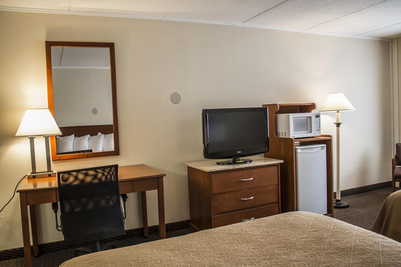 Baymont By Wyndham Youngstown Eksteriør billede